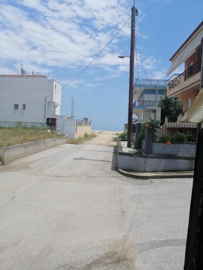Apartments Christina Неа-Врасна Екстер'єр фото